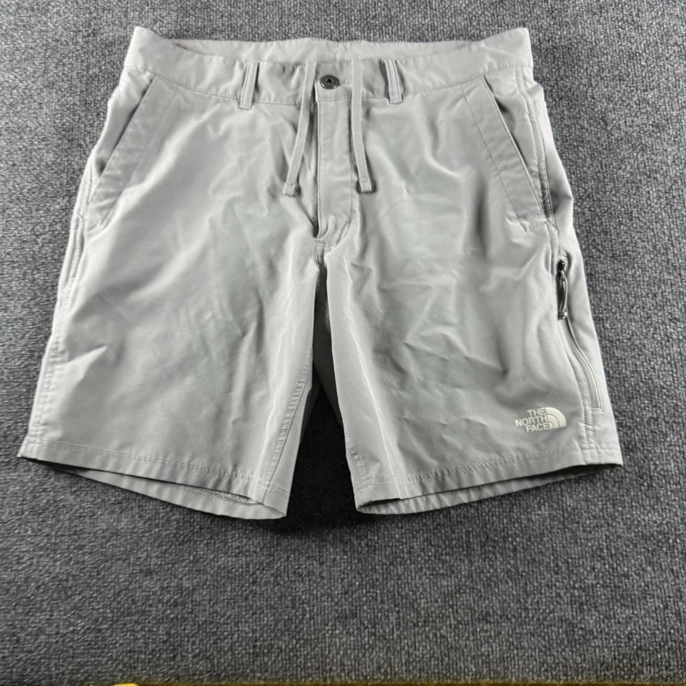 The North Face Shorts Mens 34 Gray FlashDry Hiking Zip Pocket Trail Outdoor